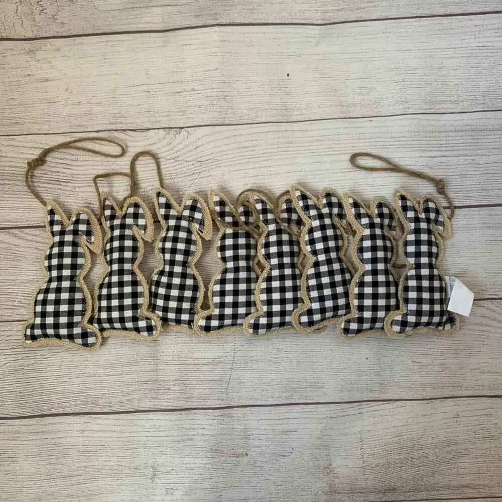 Rabbit Hill Farm black white